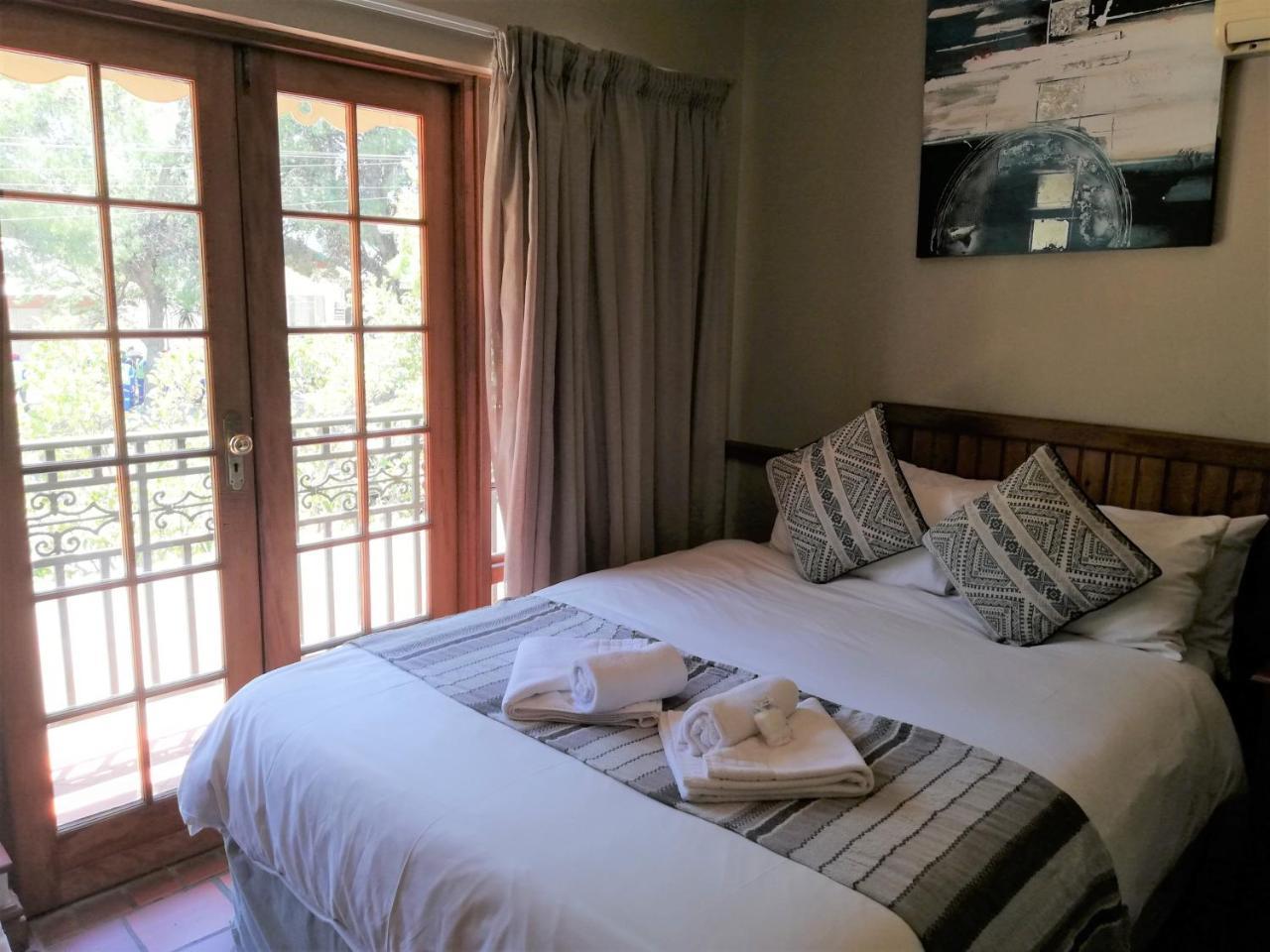 Oakwood Lodge Bloemfontein Exterior photo